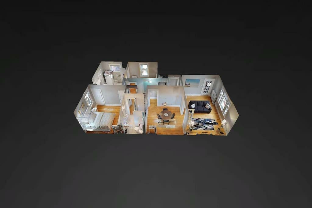 Bright, Clean, Private. In The Heart Of Downtown! Parking, Wi-Fi And Netflix Included Apartment Ottawa Exterior photo